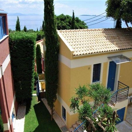 Bohemia Beach House Comfortable Villa On The Beautiful North East Coast Barbáti Rom bilde